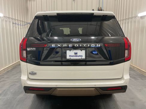 Used 2025 Ford Expedition King Ranch image 25
