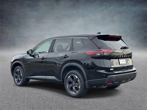 New 2026 Nissan Rogue SV image 4