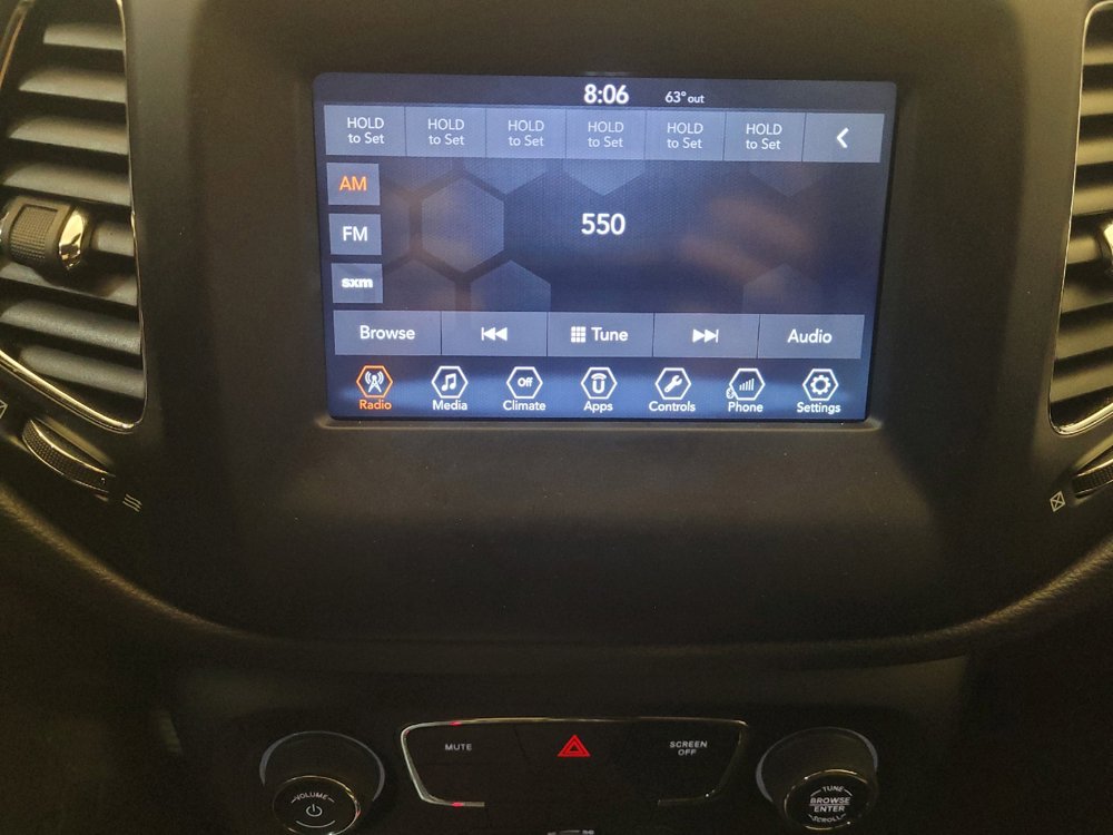 Used 2018 Jeep Compass Latitude w/ Popular Equipment Group AWD/4WD image 25