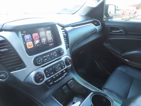 Used 2020 GMC Yukon XL SLT image 36