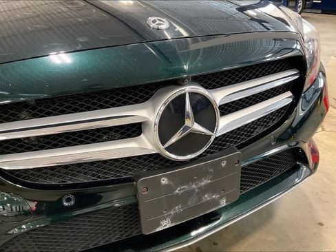 Used 2019 Mercedes-Benz C 300 4MATIC Sedan image 30
