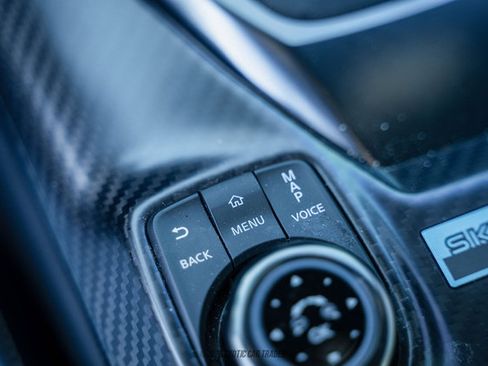 Used 2024 Nissan GT-R AWD/4WD image 32