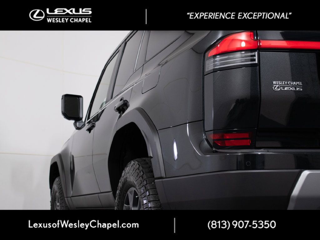 Certified 2025 Lexus GX 550 AWD/4WD image 6