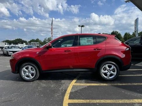 Used 2024 Dodge Hornet GT w/ Cold Weather Group image 2