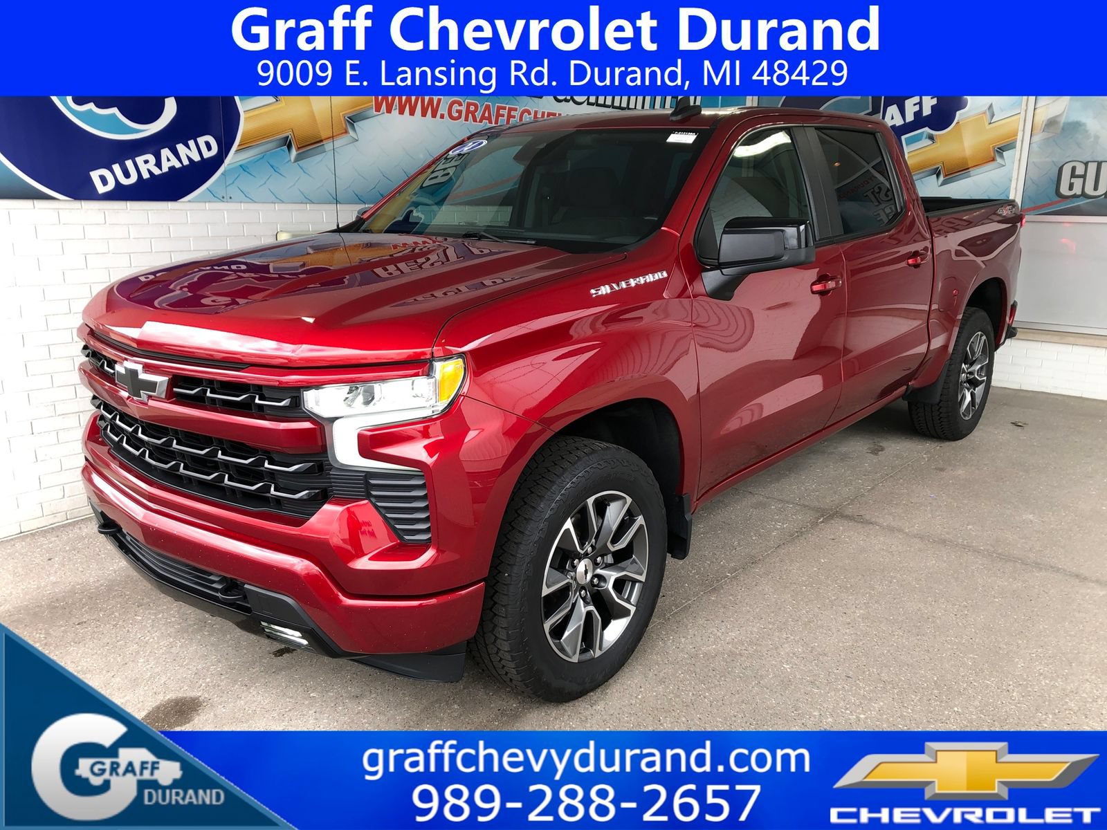 Used 2024 Chevrolet Silverado 1500 RST w/ LPO, Liner Protection Package AWD/4WD image 1