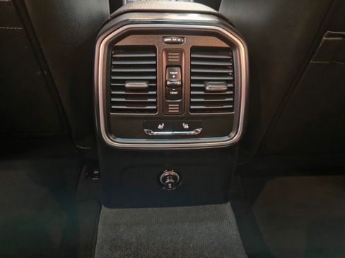 Used 2016 Porsche Macan S image 72