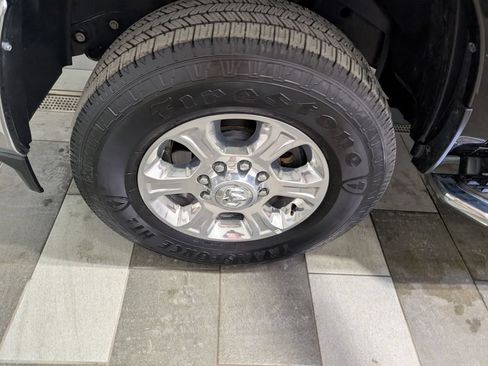 Used 2026 RAM 2500 Big Horn AWD/4WD image 8