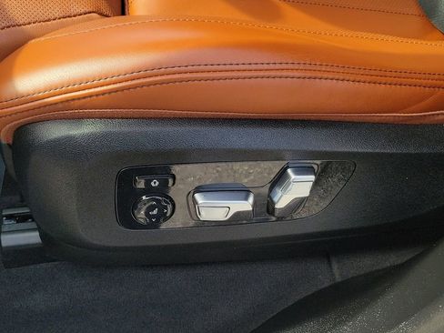 Used 2025 BMW X5 M60i w/ Executive Package AWD/4WD image 18