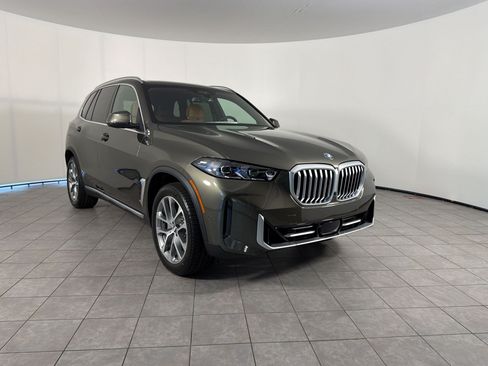 New 2026 BMW X5 xDrive40i AWD/4WD image 7