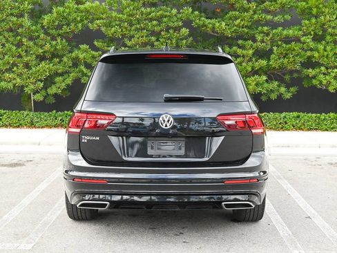 Used 2021 Volkswagen Tiguan SE R-Line image 5