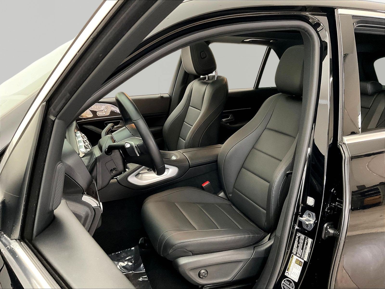 Certified 2025 Mercedes-Benz GLE 450 4MATIC image 21