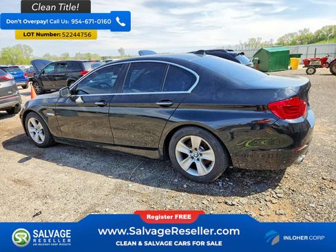 Used 2011 BMW 528i Sedan RWD image 3