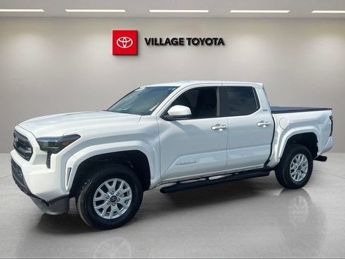 Used 2024 Toyota Tacoma SR5 w/ SR5 Upgrade Package RWD image 1