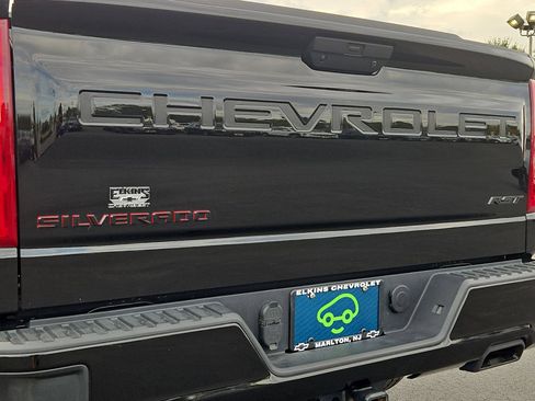 Certified 2022 Chevrolet Silverado 1500 RST w/ Redline Edition image 24