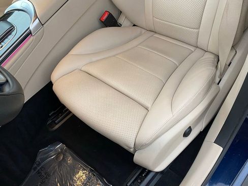 Used 2021 Mercedes-Benz GLC 300 4MATIC image 26