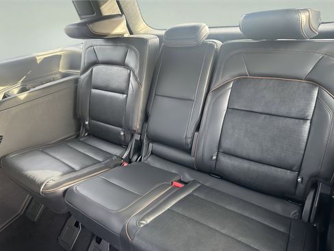 New 2025 Lincoln Navigator Black Label image 12