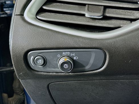 Used 2024 Chevrolet Malibu LT FWD image 16