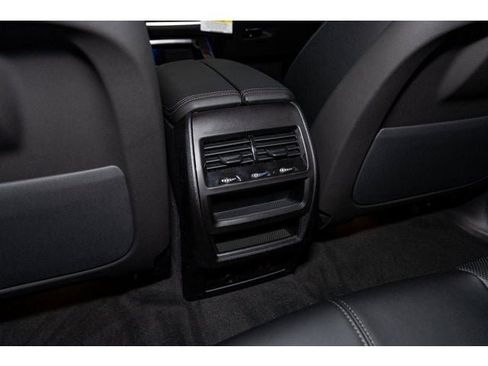 New 2026 BMW X5 xDrive50e w/ Premium Package AWD/4WD image 76