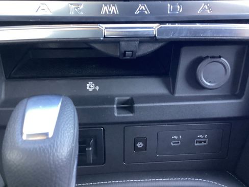 Used 2024 Nissan Armada Platinum w/ Captain's Chairs Package image 50