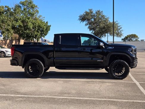 Used 2024 GMC Sierra 1500 AT4 w/ Technology Package AWD/4WD image 2