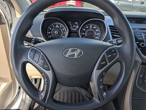 Used 2015 Hyundai Elantra SE w/ Option Group 02 image 21