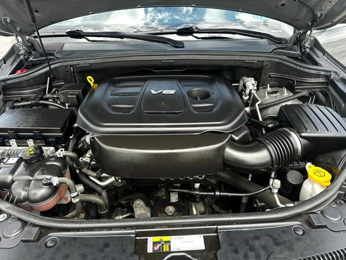 Used 2019 Jeep Grand Cherokee Laredo image 23