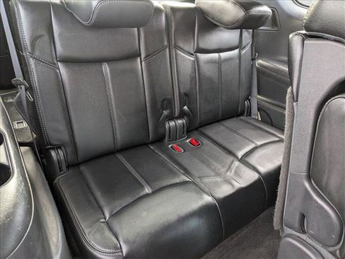 Used 2015 Nissan Pathfinder SL w/ SL Tech Package image 22