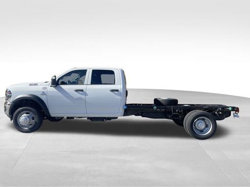 New 2026 RAM 5500 Tradesman image 7