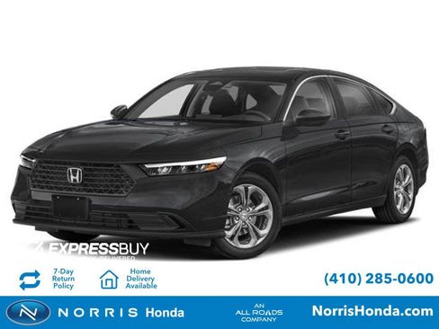 Used 2023 Honda Accord EX image 1