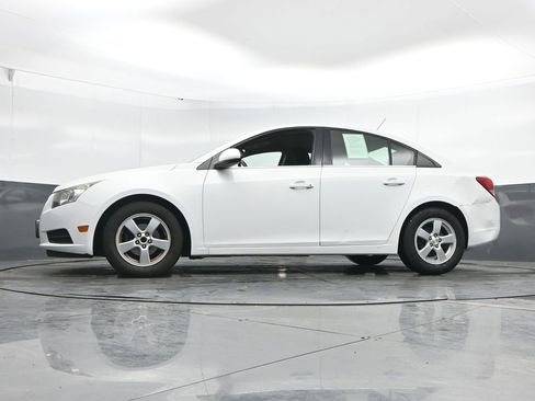 Used 2014 Chevrolet Cruze LT image 27