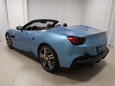 Certified 2022 Ferrari Portofino M image 15