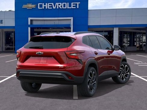 New 2026 Chevrolet Trax RS w/ Driver Confidence Package FWD image 4