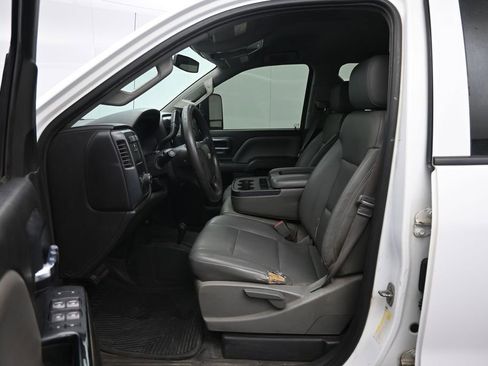 Used 2015 Chevrolet Silverado 2500 W/T AWD/4WD image 14