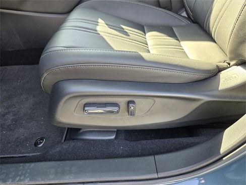 Used 2026 Honda HR-V EX-L image 20