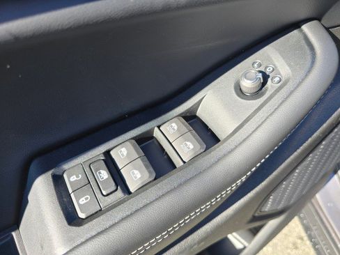 New 2025 Jeep Grand Cherokee Limited w/ Black Appearance Package image 26