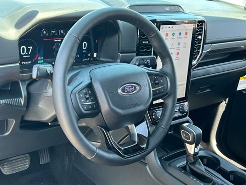 New 2026 Ford Ranger Lariat w/ FX4 Off-Road Package AWD/4WD image 9