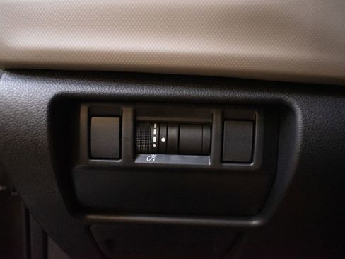 Used 2026 Subaru Forester Premium AWD/4WD image 18