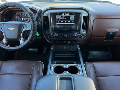 Used 2015 Chevrolet Silverado 1500 High Country w/ High Country Premium Package image 13