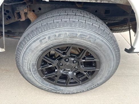 Used 2014 Ford F150 STX w/ Equipment Group 201A Mid AWD/4WD image 10