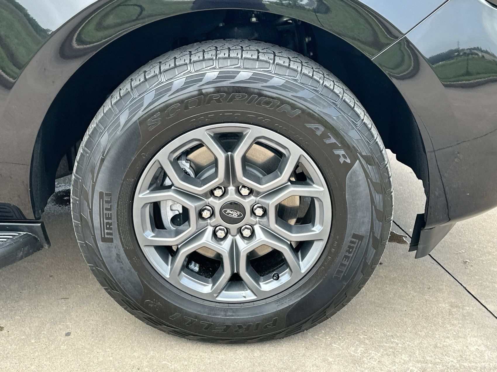Used 2025 Ford Expedition Active AWD/4WD image 10