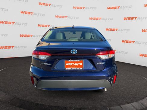 Used 2021 Toyota Corolla LE image 4