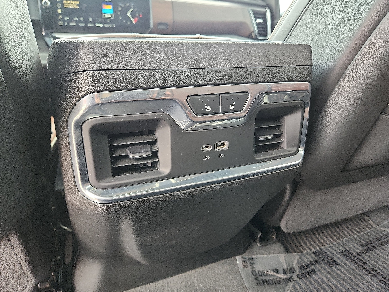 Used 2024 GMC Sierra 3500 Denali Ultimate AWD/4WD image 14