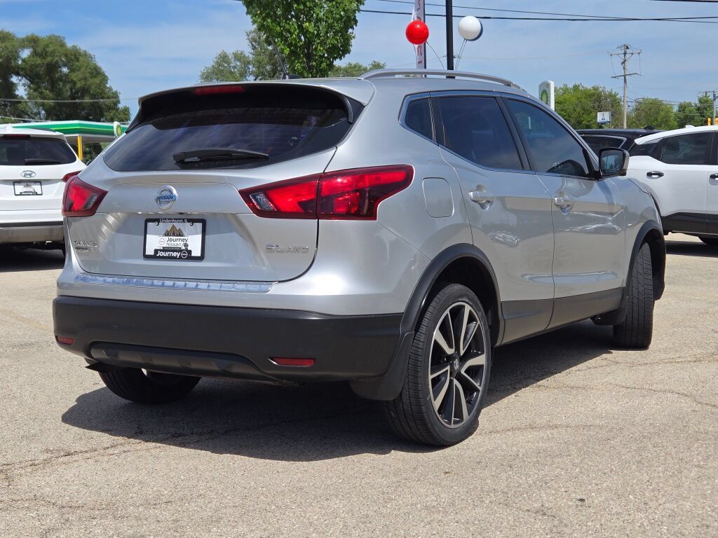Used 2018 Nissan Rogue Sport SL w/ SL Premium Package AWD/4WD image 10