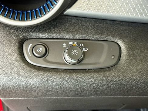 New 2026 Chevrolet Trax LS w/ LS Convenience Package FWD image 11