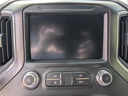 Used 2023 GMC Sierra 3500 AT4 w/ AT4 Preferred Package image 13