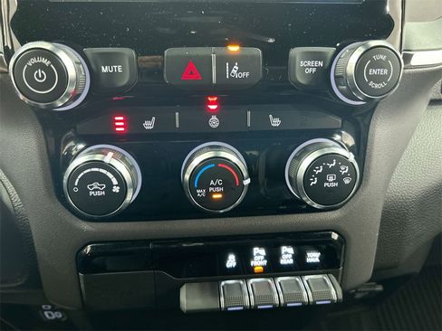 Used 2025 RAM 1500 Big Horn image 16
