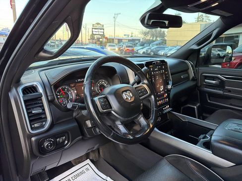 Used 2020 RAM 3500 Laramie w/ Night Edition image 35