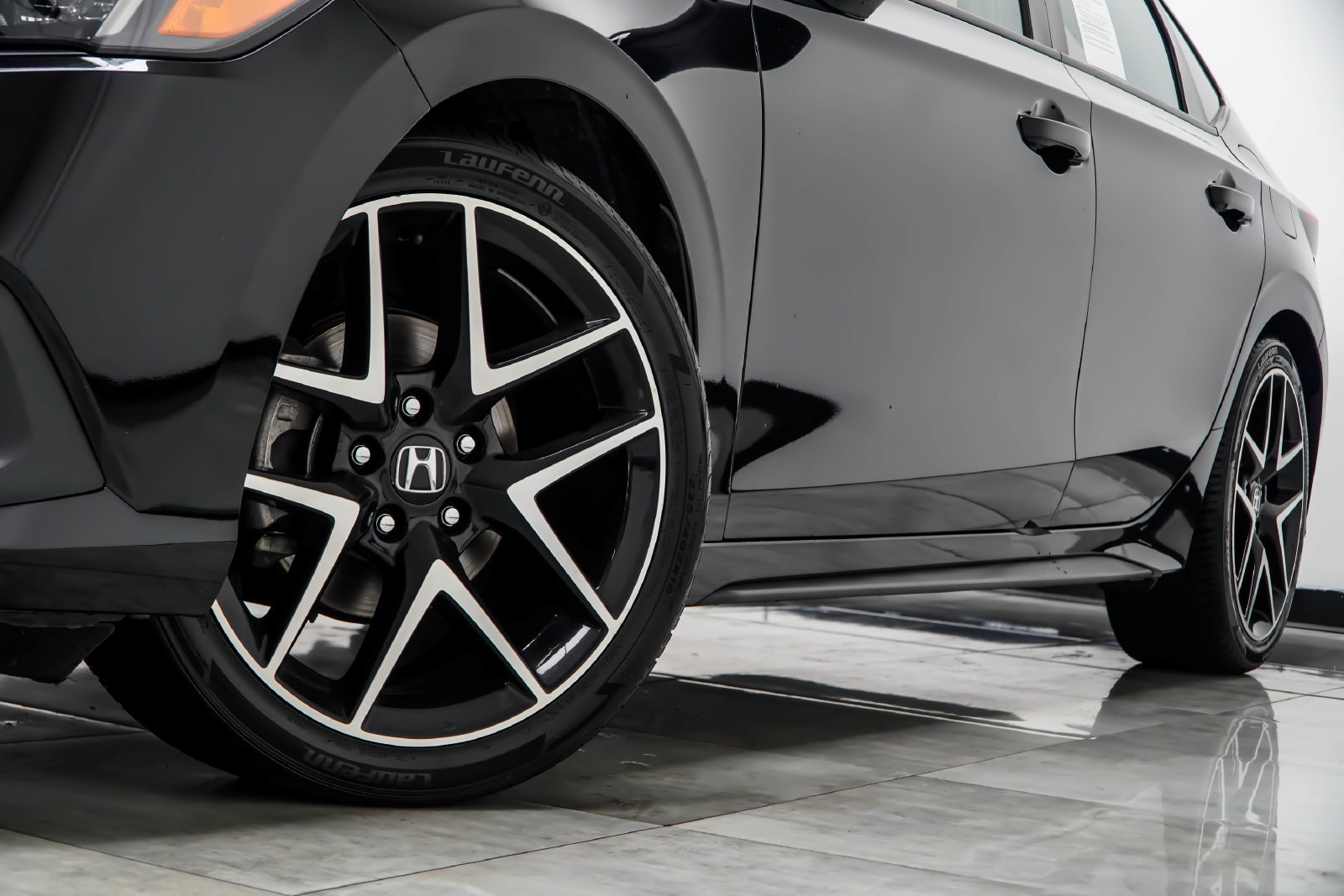 Used 2022 Honda Civic Sport Touring image 6
