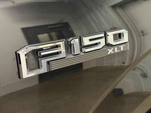 Used 2018 Ford F150 XLT w/ Equipment Group 302A Luxury image 13