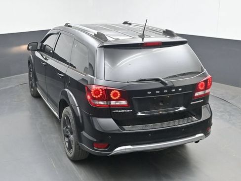 Used 2020 Dodge Journey Crossroad FWD image 21